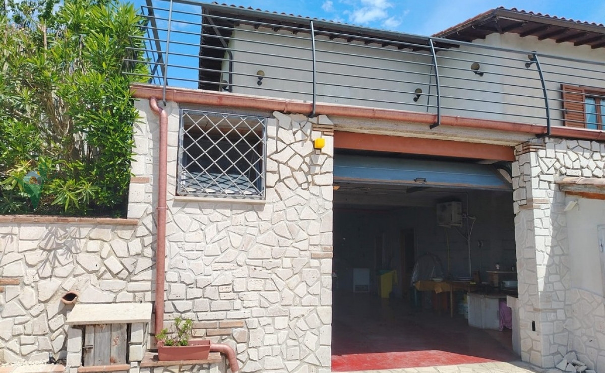 Immagine WhatsApp 2025-05-10 ore 16.10.43_dd2ff79d