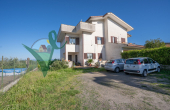 VILLA BIFAMILIARE CON GIARDINO (MAGLIANO ROMANO 159)